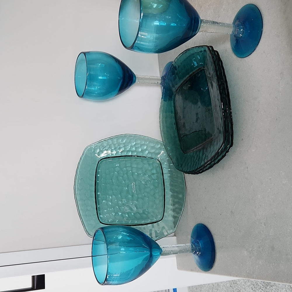 Cost plus dish ware
